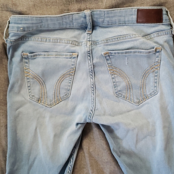 🌸 2 for $40 🌸Hollister jeans size 3S - Picture 3 of 4